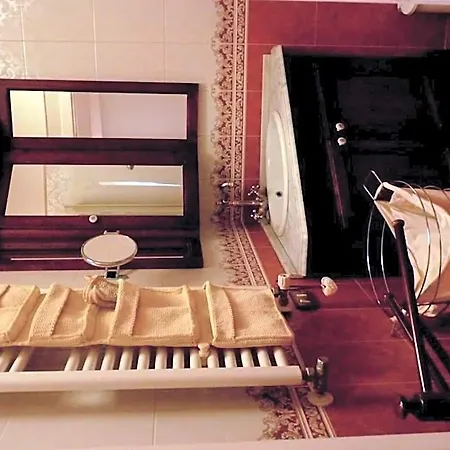 Nilo Couette-café Naples