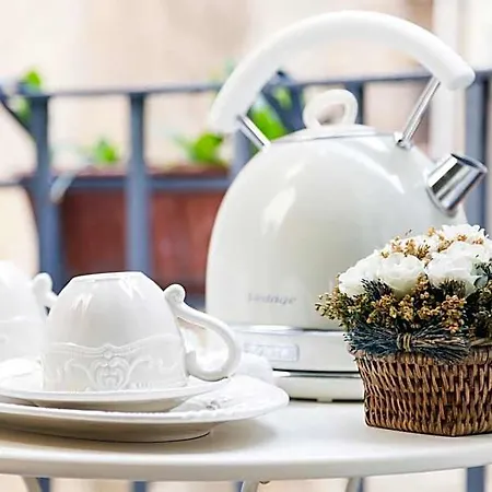 Couette-café Nilo Naples