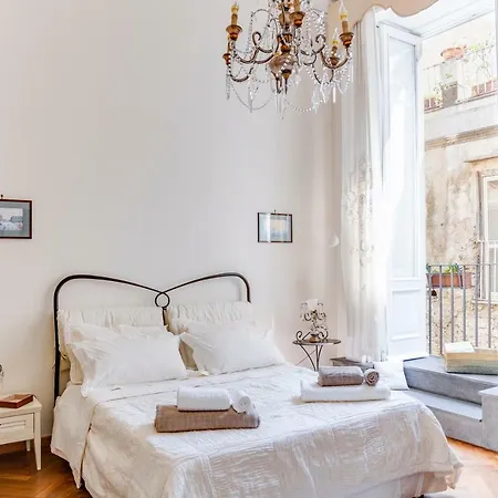 Nilo 4* Naples